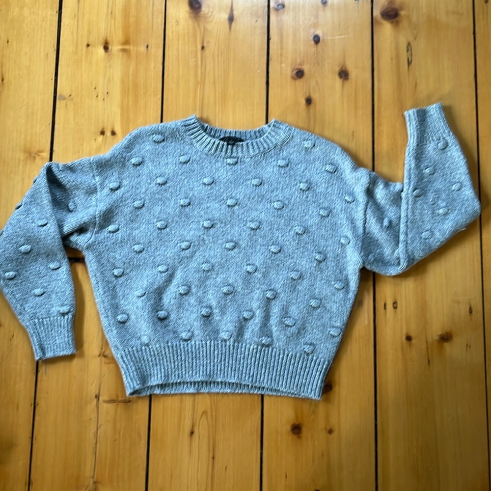 Anne Taylor soft gray work or casual sweater with knit detailing
